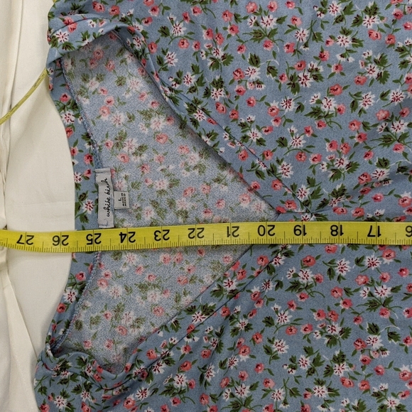 White Birch floral top size L - Picture 3 of 6